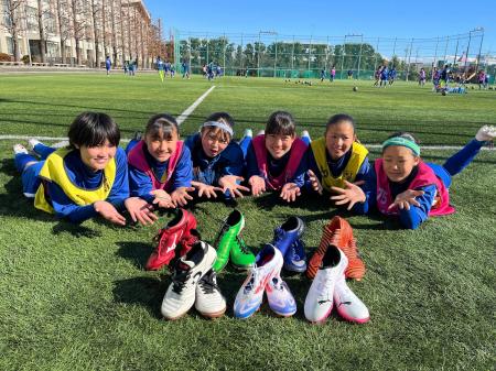 JUNSHIN SPORTS CLUBの中学生が、レアーレワールドの