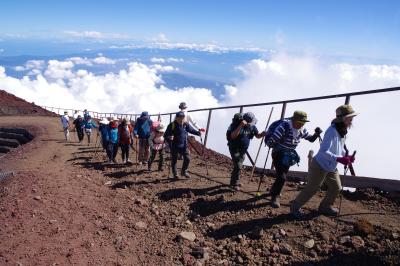 富士登山の新スタイル！？「山頂でのご来光にはこだわ