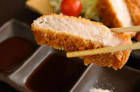 プレナ幕張「出汁ポン酢で食べるとんかつ専門店」リニ