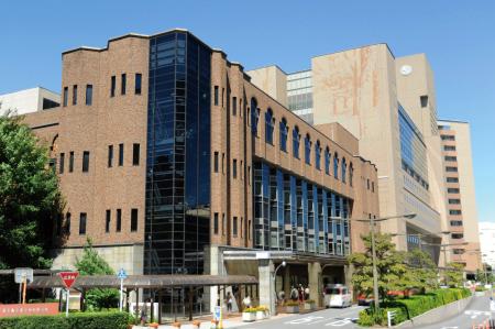 最先端医療の向上へ、東京大学医学部附属病院に寄付