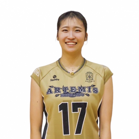 ジュンスポーツクラブにバレーボールの丸山桐果選手が