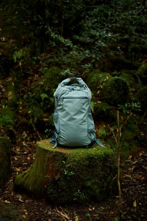 【macpac】日本限定の軽量バックパック「Manakau」デ