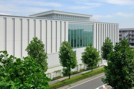【横浜市民ギャラリーあざみ野】2025年度 展覧会ライ