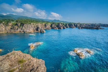 佐渡島・尖閣湾揚島遊園「洞窟プロジェクションマッピ