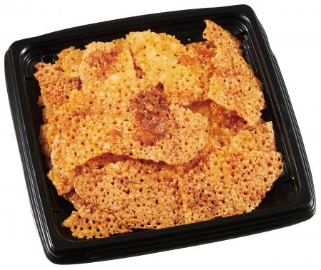 チーズをパリパリに焼いたクリスピーベイクドチーズが