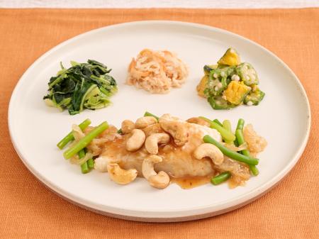 香ばしさとふんわり食感がクセになる「白身魚とカシュ