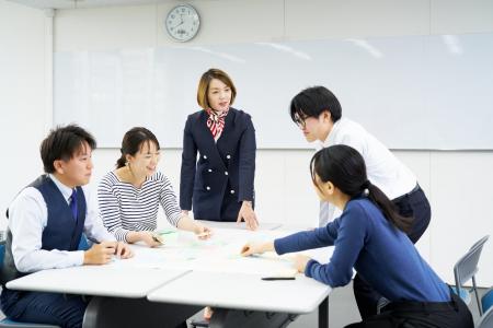 海外でも自社の理念を浸透させるための人材育成プログ