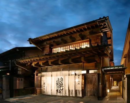 鎌倉にある萬屋本店が「ウェディングパーク　口コミア