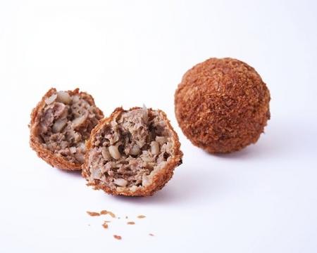 暑くなってきたこの時期は食べ応え重視！〈吉祥寺さと