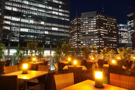 大手町の夜を楽しむ、天空のビアガーデン「Terrasse」