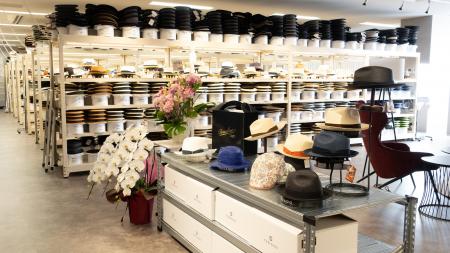 紳士帽子専門店「時谷堂百貨」立川へ移転リニューアル