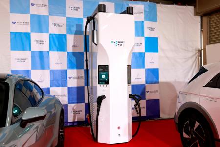 最大出力350kW/口、最大電圧1,000V 次世代超急速充電