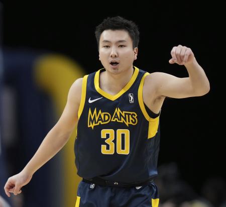 NBA挑戦1年目を終えた富永啓生がWOWOW NBA中継に初出