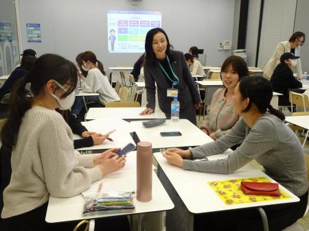 武庫川女子大学の産学連携プロジェクト「ローソutf-8