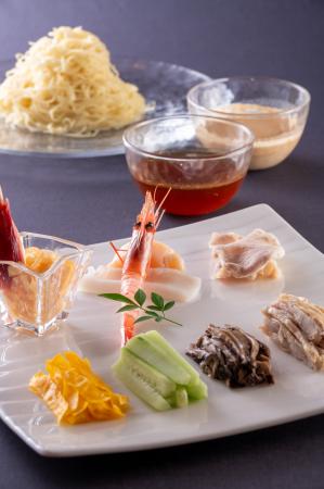 【リーガロイヤルホテル東京】レストランで涼を味わう