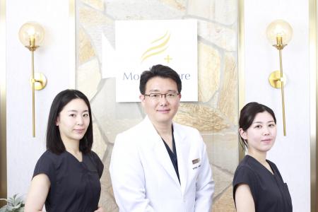 美容植毛なら東京・麻布十番「More & More Clinic」へ