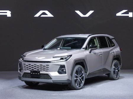 6代目の新型に生まれ変わった「RAV4」　標準車とな...