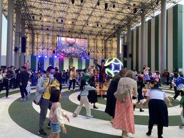 大阪・関西万博「よしもとwaraii myraii館」で東utf-8