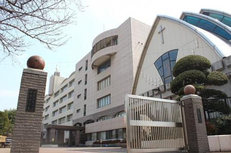 導入事例：明星中学校・高等学校がバッファロー商品を