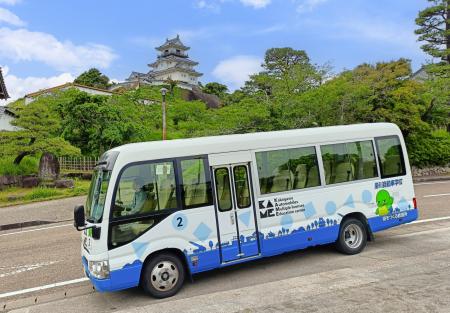 「街をつくる教習所」掛川自動車学校、新マスコット「