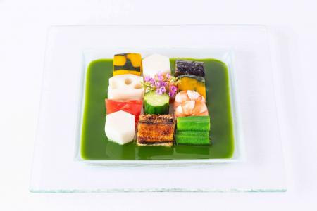 明治記念館のビアテラス「鶺鴒」にてファンケルの発芽