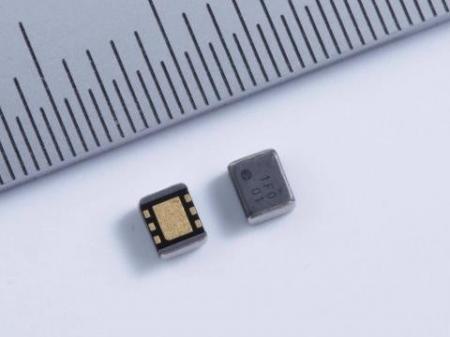 400nA 超低消費電流 PWM/PFMコイル一体型 昇圧DC/DCコ