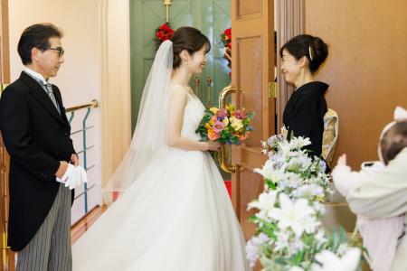 【ローズホテル横浜】「プレゼント結婚式」プランにロ