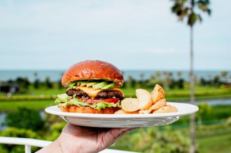 【AOSHIMA PICNIC CLUB】大阪の人気店「CRITTERS BURG