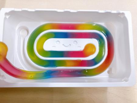 長さ60センチ!?作って・伸ばして・自由に遊べる「なが