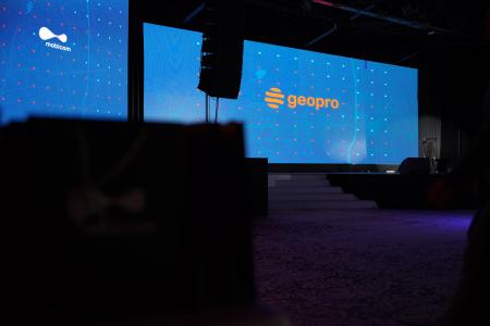 人流データでグローバルな社会課題の解決へ ── GEOTRA