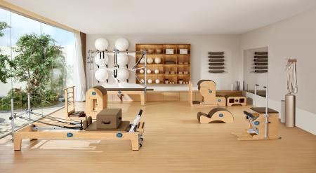 高品質ピラティス機器ブランド「Miyabi Pilates」― 日