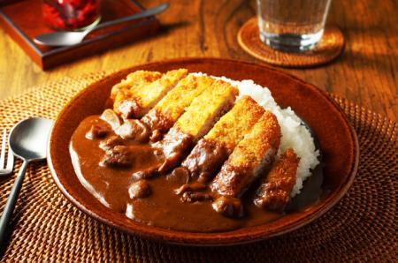 「コメ高騰」も影響　カレー店の倒産が高水準、2024年