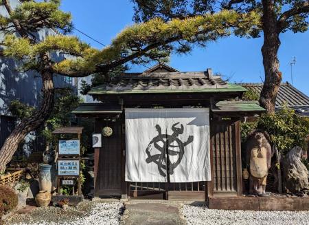 極上の涼菓。「白いダイヤ」で包んだ本葛まんじゅう、