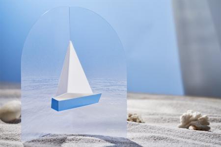 夏を彩る、薄さ0.3ミリのお飾り『popca ヨット』が6月