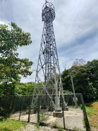JTOWER、ドコモから取得した鉄塔で初となる携帯キャリ