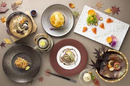 富士マリオットホテル山中湖
全皿に茸を使用しutf-8 富士マリオットホテル山中湖
全皿に茸を使用しutf-8