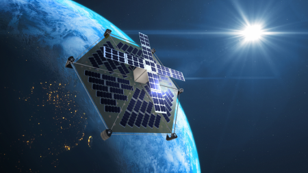 cosmobloomとスタッフ、衛星ダイレクト通信実現に向け cosmobloomとスタッフ、衛星ダイレクト通信実現に向け