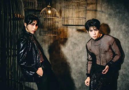 K-POP男性2人組ユニットToo Many Color、チーム名変更 K-POP男性2人組ユニットToo Many Color、チーム名変更