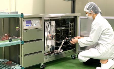 世界初 - 食品用凍結装置の公正な性能評価確立へ - 世界初 - 食品用凍結装置の公正な性能評価確立へ -