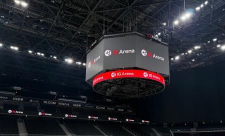 IGアリーナにおけるリユースパネルを活用した再エネ電 IGアリーナにおけるリユースパネルを活用した再エネ電