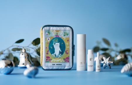 早坂香須子さん作画の”キャットタロット”をデザインし 早坂香須子さん作画の”キャットタロット”をデザインし