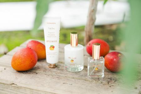 “アップルマンゴー”の贅沢で芳醇な香り。農家の想いを “アップルマンゴー”の贅沢で芳醇な香り。農家の想いを