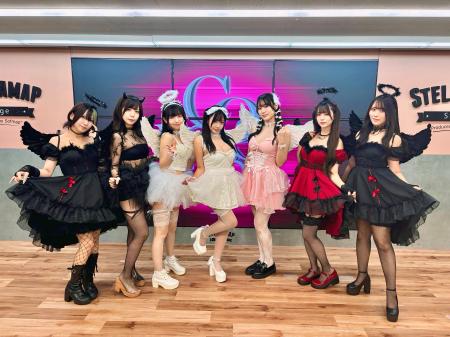 アキバの夜に天使と悪魔が登場!軽快なトークと華やか アキバの夜に天使と悪魔が登場!軽快なトークと華やか