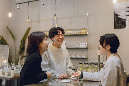 香りも“まだ夏”、異例の猛暑が香り選びを変える──MY O 香りも“まだ夏”、異例の猛暑が香り選びを変える──MY O
