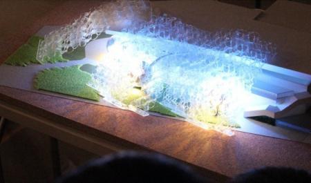 大阪・関西万博会場のパビリオンを子どもたちがプログ 大阪・関西万博会場のパビリオンを子どもたちがプログ