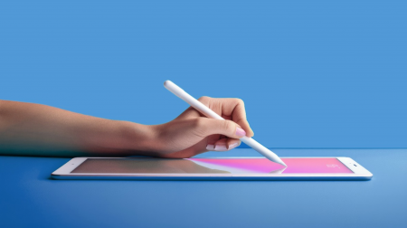 日本電気硝子、タブレットの書き心地を変える「微細凹 日本電気硝子、タブレットの書き心地を変える「微細凹