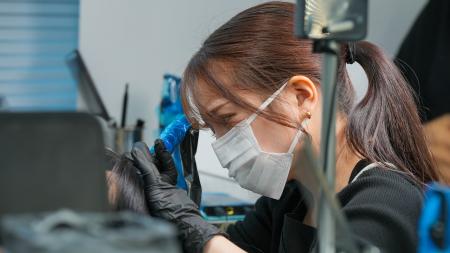 年間施術843件(2024年8月~2025年7月)。頭皮アート 年間施術843件(2024年8月~2025年7月)。頭皮アート
