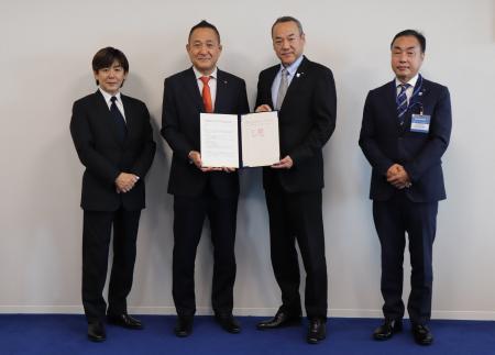 横浜市とティップネスが連携協定を締結 横浜市とティップネスが連携協定を締結