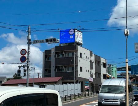 JR武蔵野線 市川大野駅に屋外大型ビジョン「地域活性 JR武蔵野線 市川大野駅に屋外大型ビジョン「地域活性