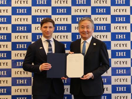 地球観測衛星コンステレーション構築に向けICEYE社と 地球観測衛星コンステレーション構築に向けICEYE社と